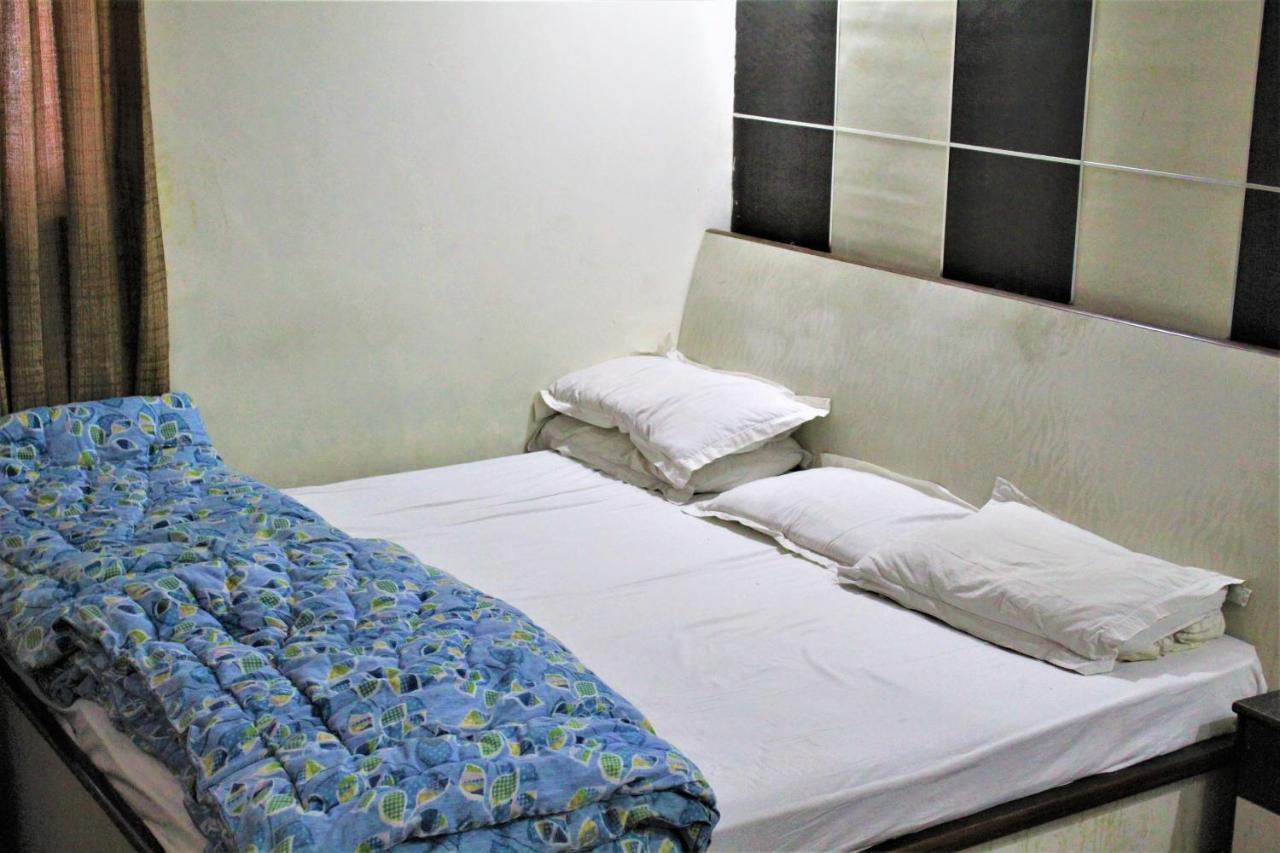 Central Guest House , Walk In Dargah & Markaz Új-Delhi Kültér fotó