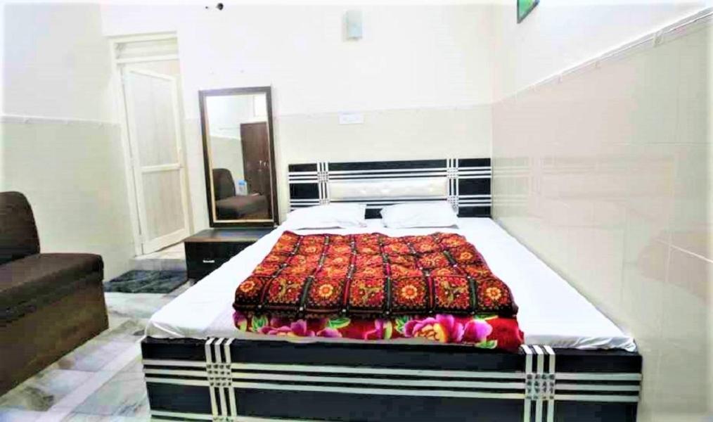 Central Guest House , Walk In Dargah & Markaz Új-Delhi Kültér fotó
